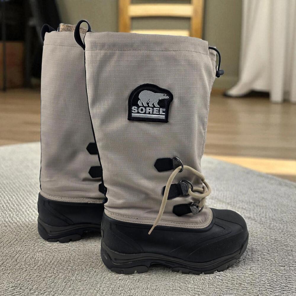 Sorel Snowfall Women’s Winter Boots Size 7 US / 38 EU  Waterproof Insulated Snow